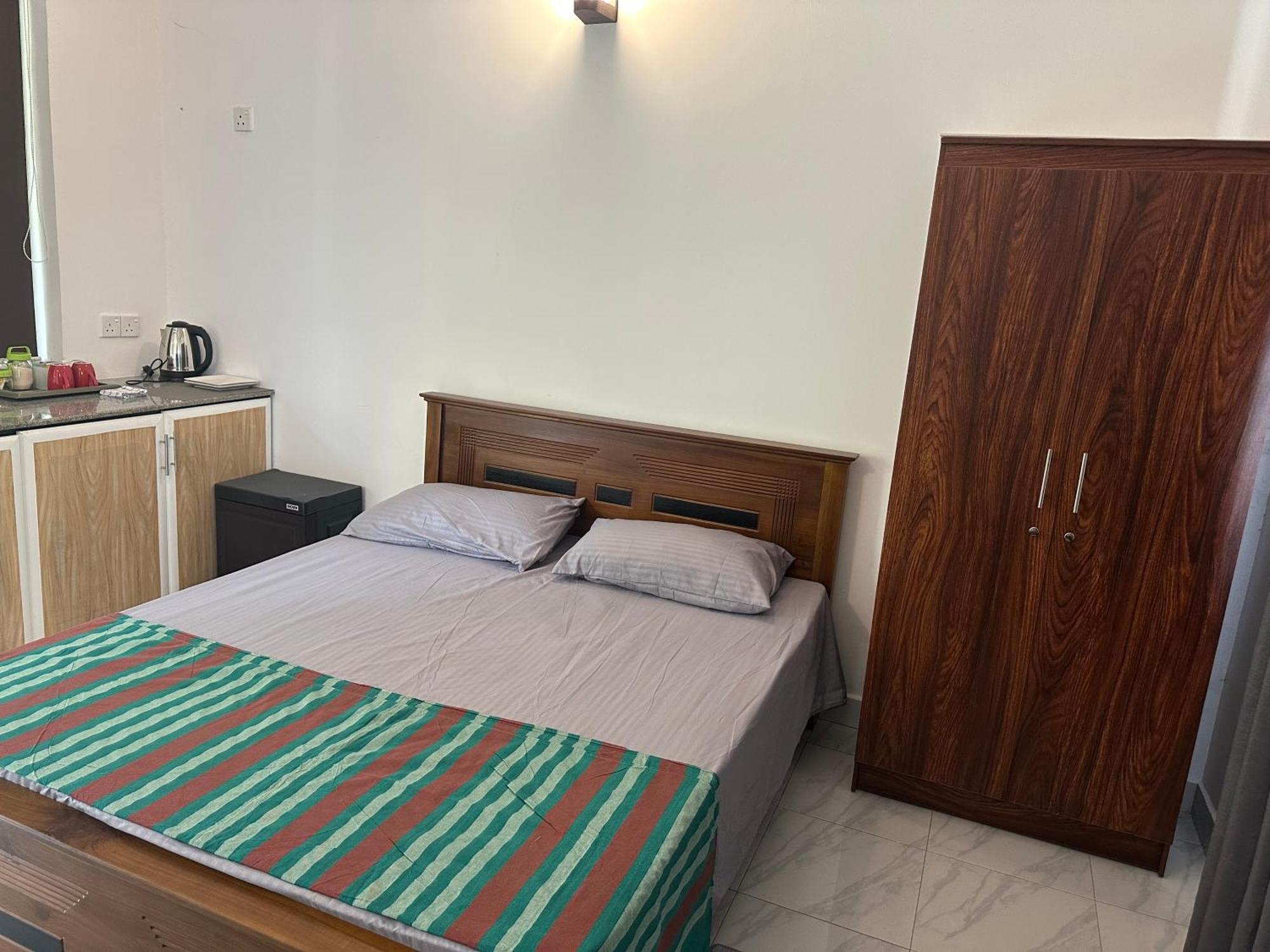 Mango Tree Budget Home Stay Homagama Экстерьер фото